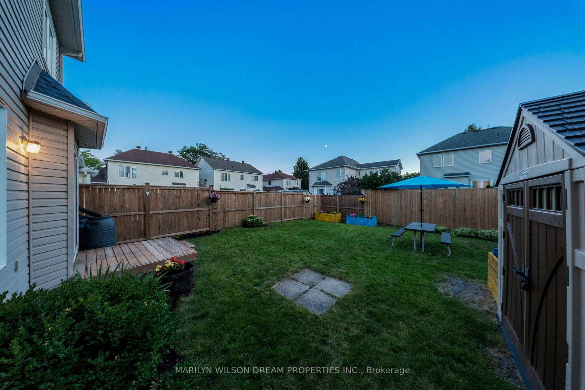 Photo 33 of 32 Valencia Street, Ottawa, Barrhaven East — HOMEH