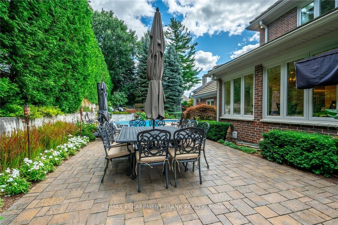 Photo 45 of 45 Peppertree Crescent, Hamilton, Ancaster — HOMEH