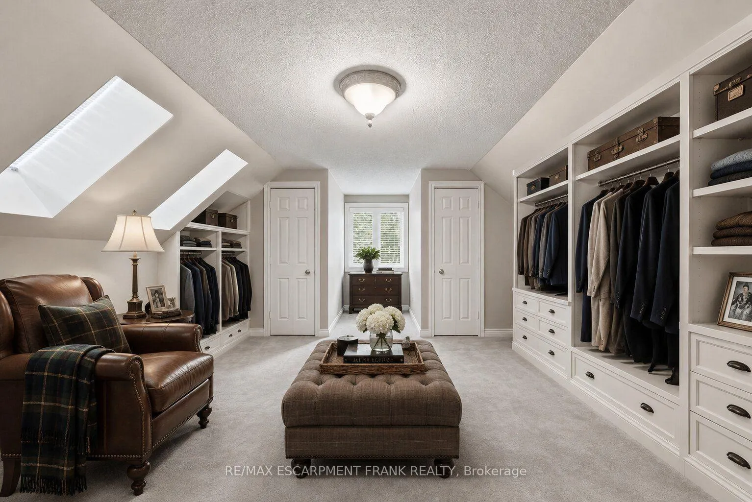 Photo 29 of 45 Peppertree Crescent, Hamilton, Ancaster — HOMEH