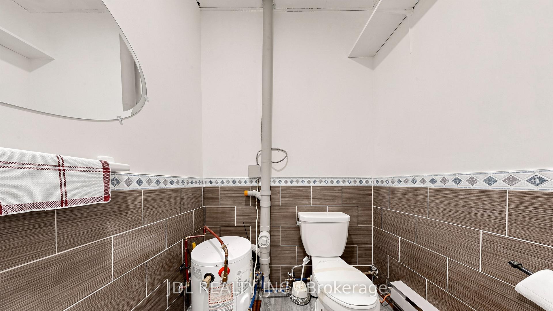 Photo 26 of 956 Lake Drive E, Georgina, Sutton & Jackson's Point — HOMEH