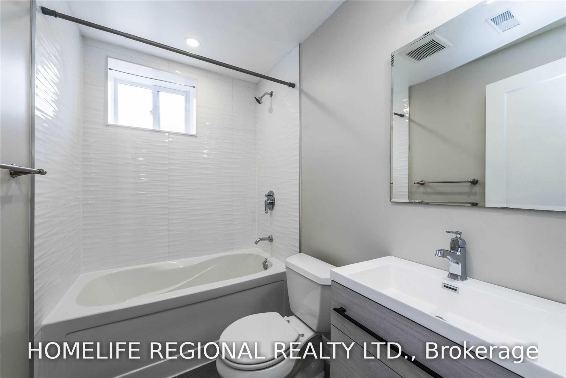 Photo 9 of Unit Lower, 946 Ninth Street, Mississauga, Lakeview — HOMEH