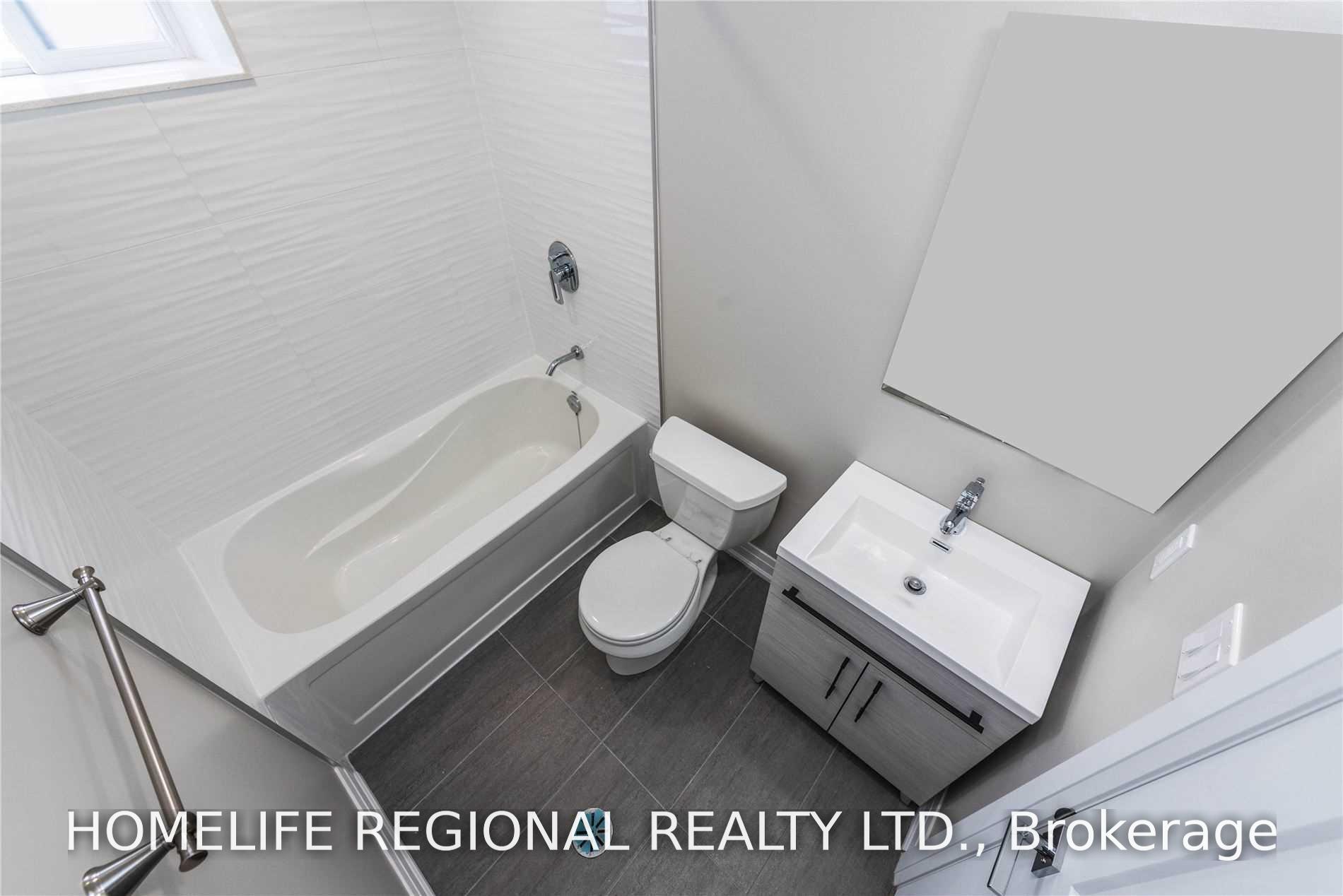 Photo 10 of Unit Lower, 946 Ninth Street, Mississauga, Lakeview — HOMEH