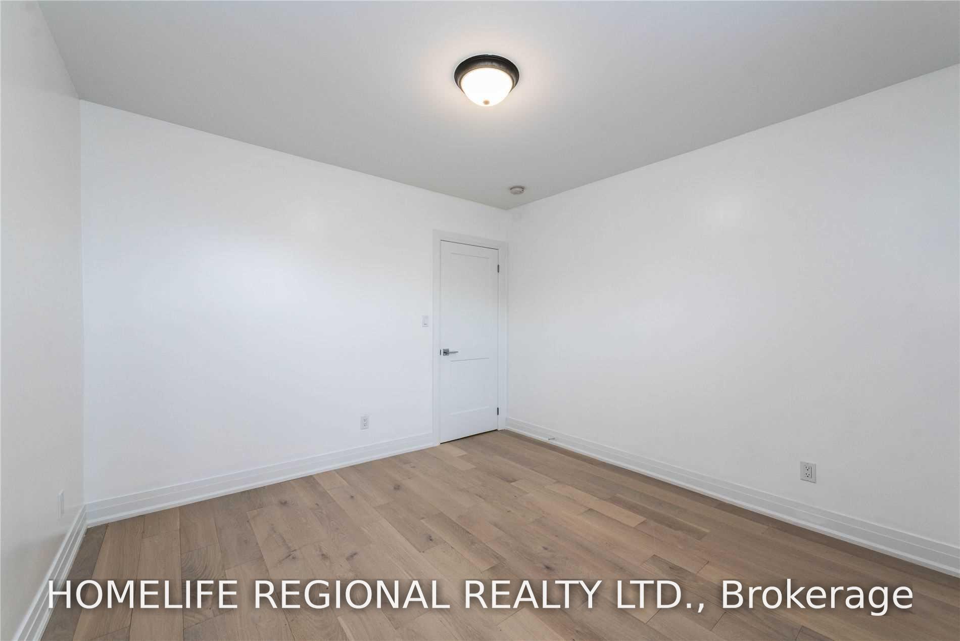 Photo 12 of Unit Lower, 946 Ninth Street, Mississauga, Lakeview — HOMEH