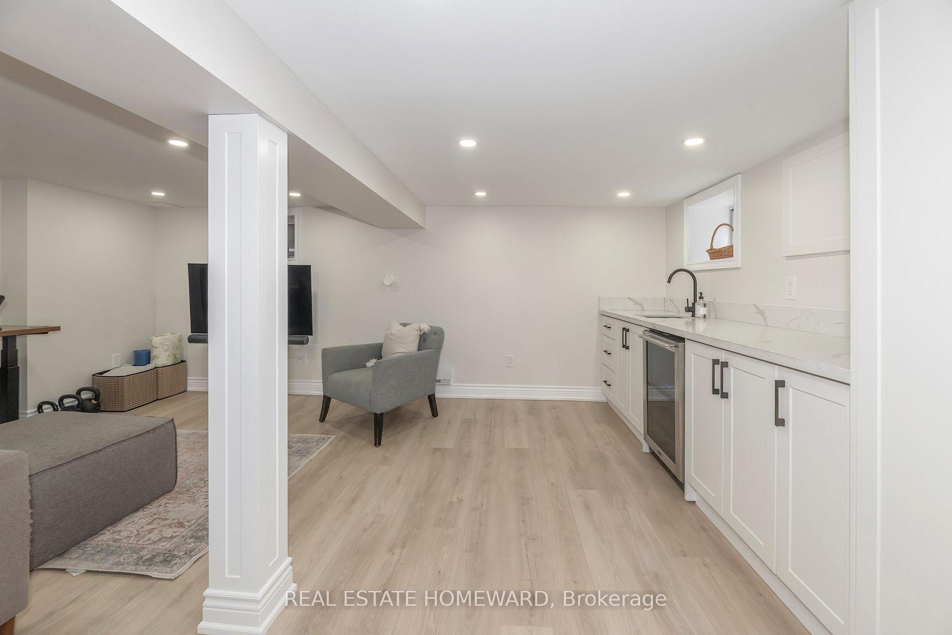 Photo 17 of 53 Pepler Avenue, Toronto, East York — HOMEH