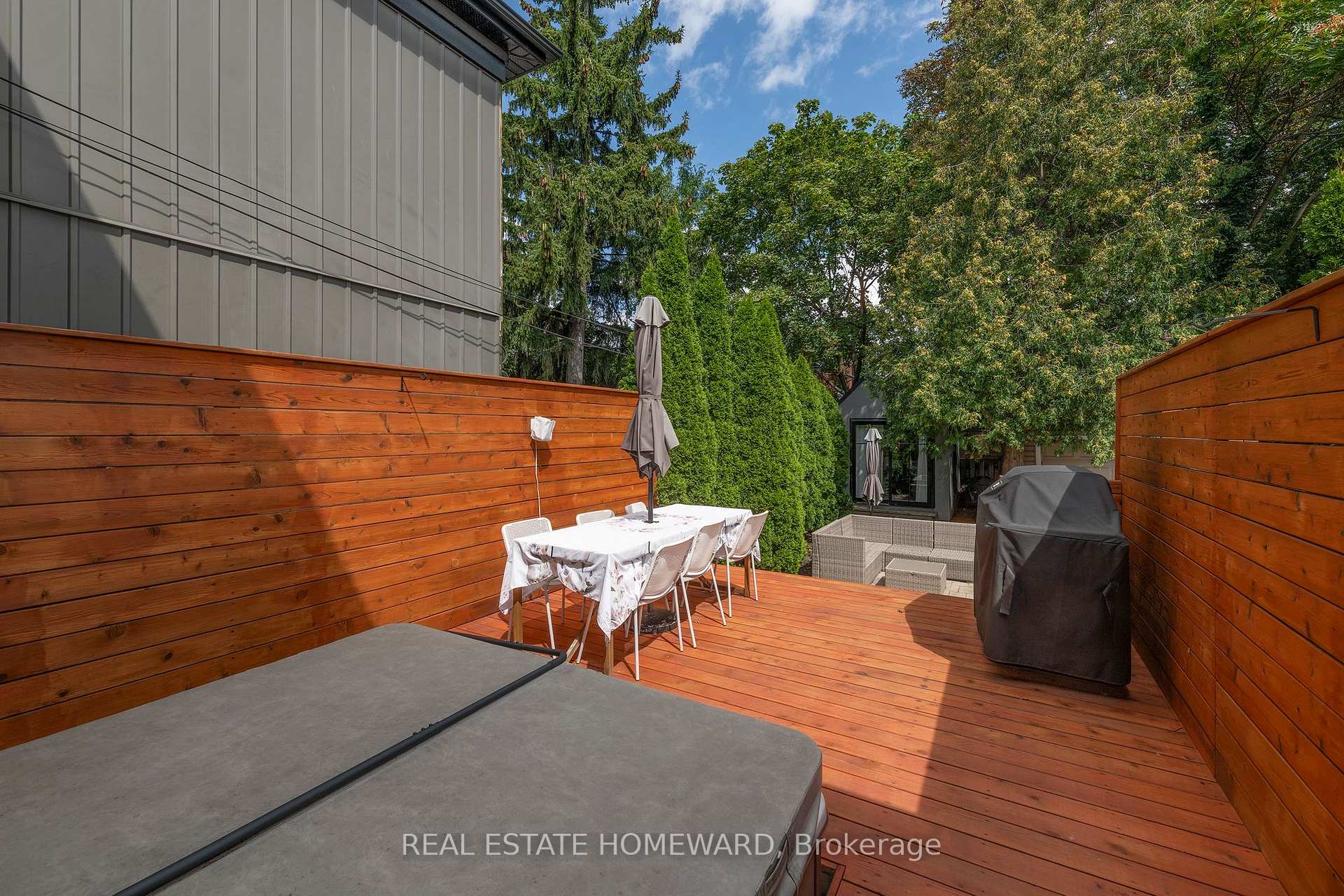 Photo 23 of 53 Pepler Avenue, Toronto, East York — HOMEH