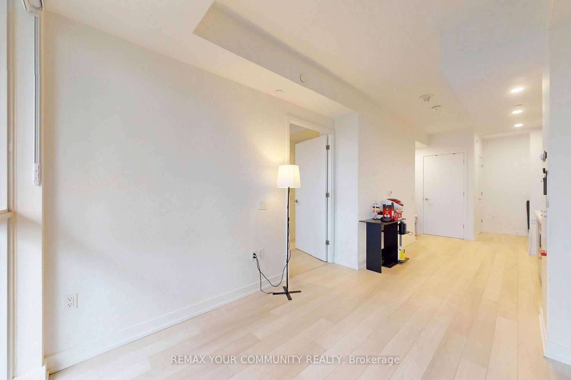 Photo 10 of Unit 1001, 39 Roehampton Avenue, Toronto, Mount Pleasant West — HOMEH