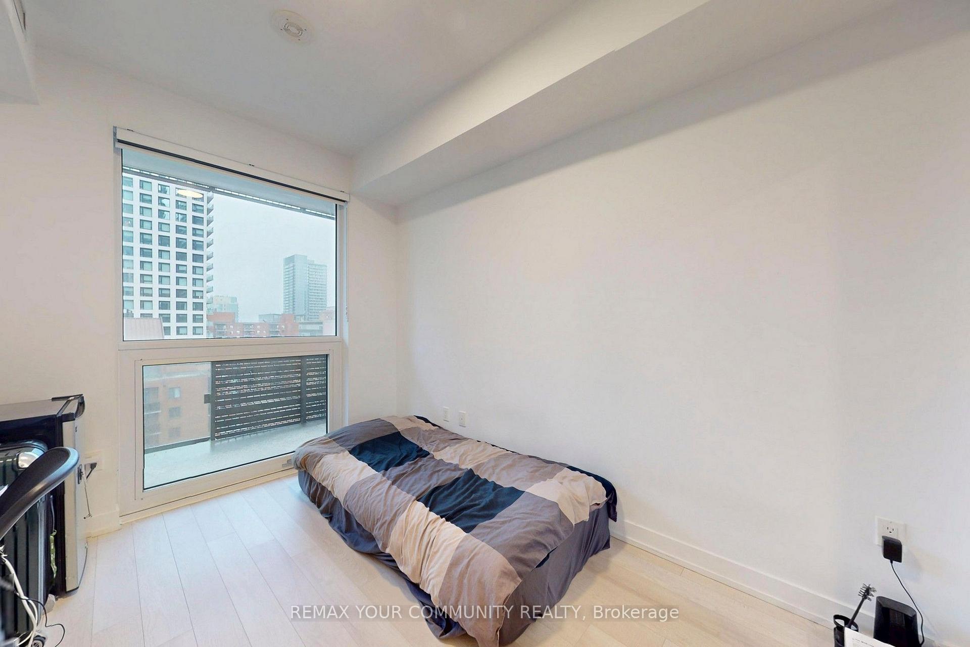 Photo 12 of Unit 1001, 39 Roehampton Avenue, Toronto, Mount Pleasant West — HOMEH