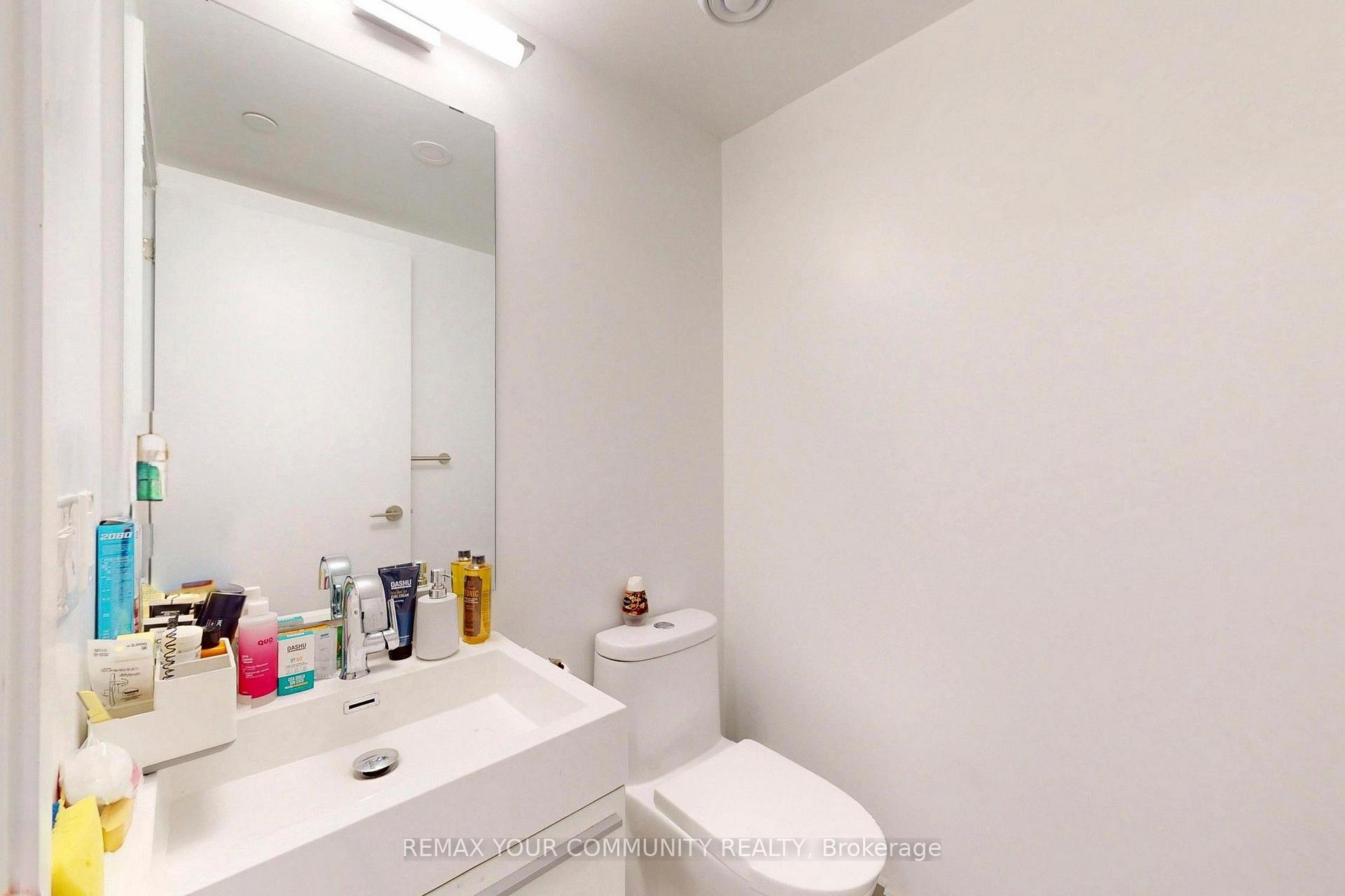 Photo 22 of Unit 1001, 39 Roehampton Avenue, Toronto, Mount Pleasant West — HOMEH