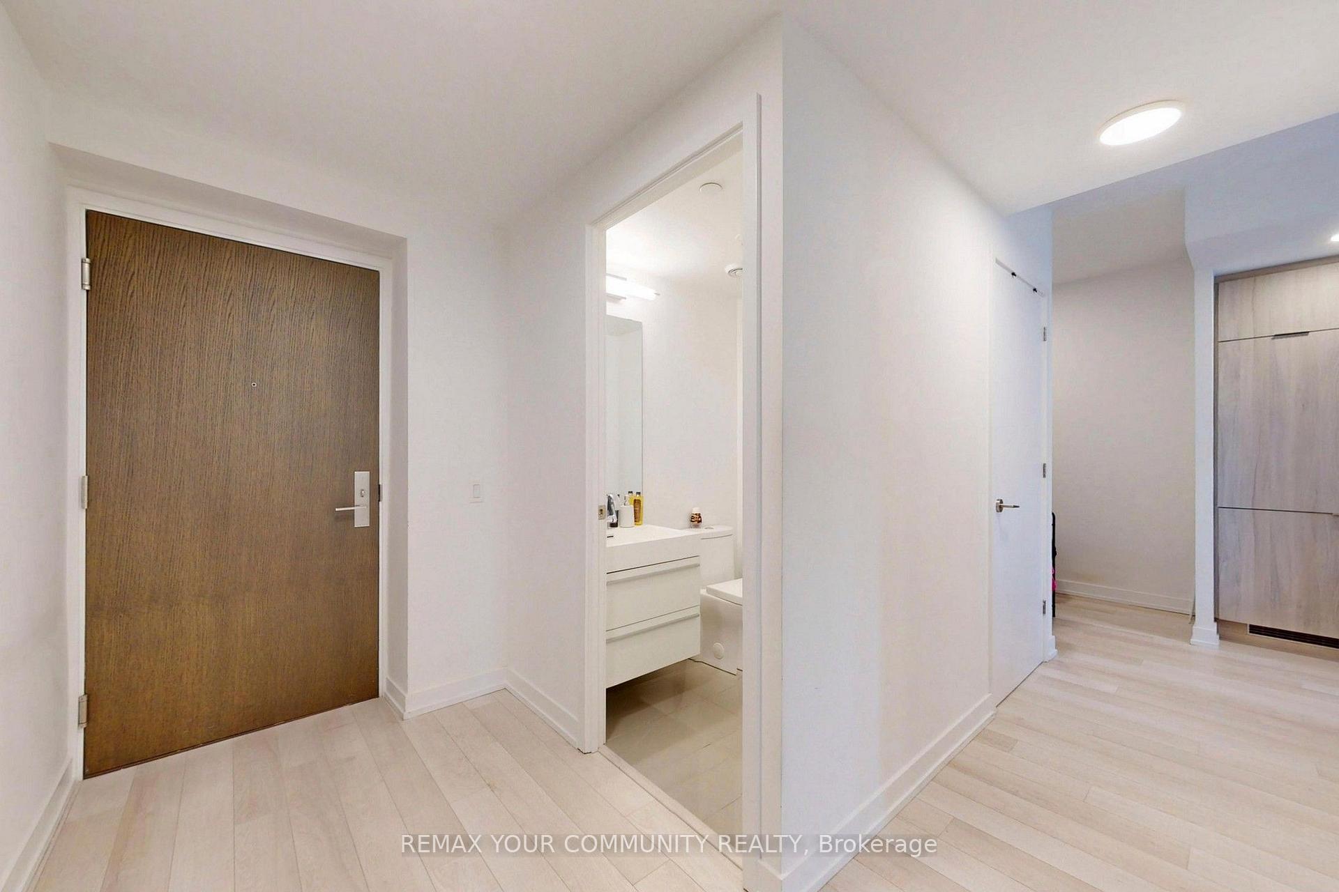 Photo 26 of Unit 1001, 39 Roehampton Avenue, Toronto, Mount Pleasant West — HOMEH