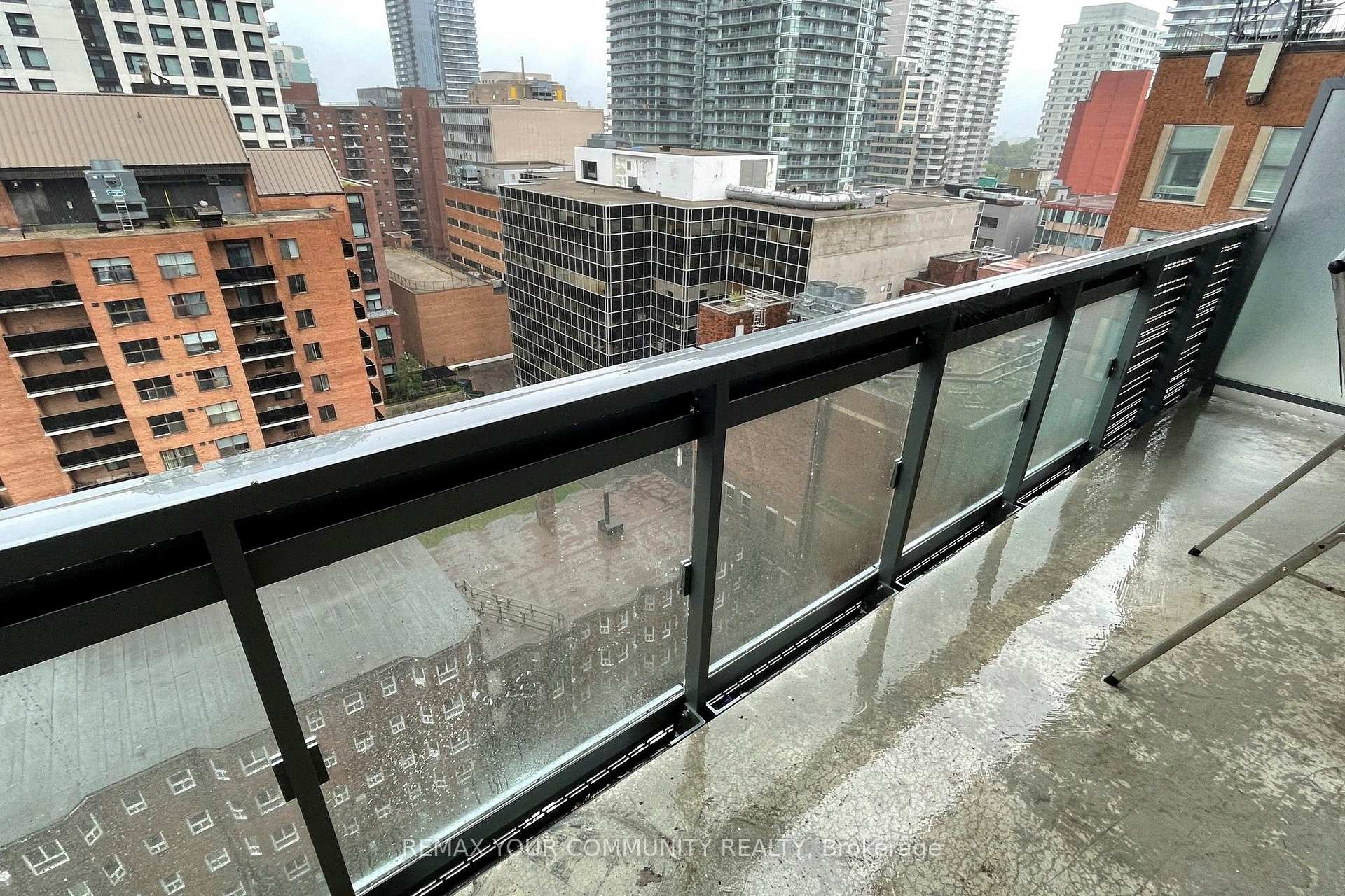 Photo 33 of Unit 1001, 39 Roehampton Avenue, Toronto, Mount Pleasant West — HOMEH