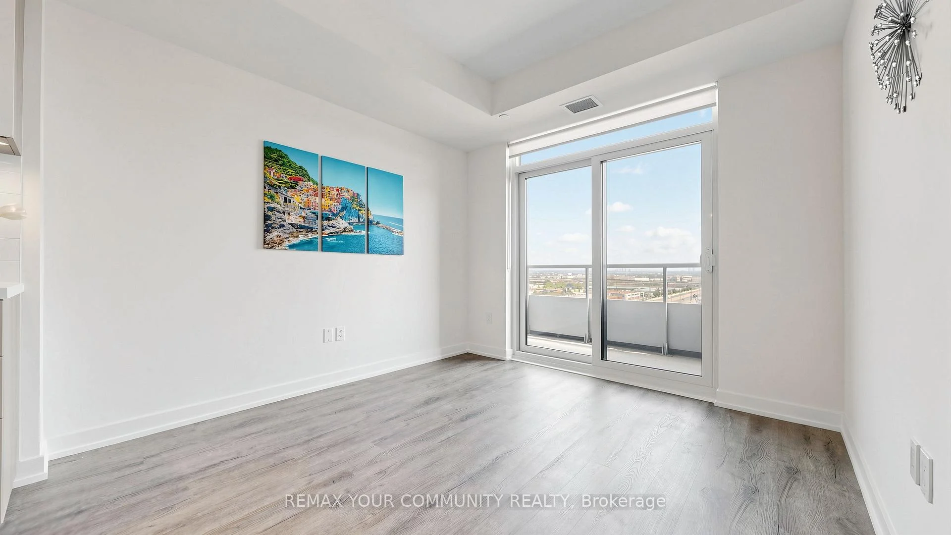 Photo 19 of Unit 1110, 21 Meadowvale Road, Vaughan, Vaughan Corporate Centre — HOMEH