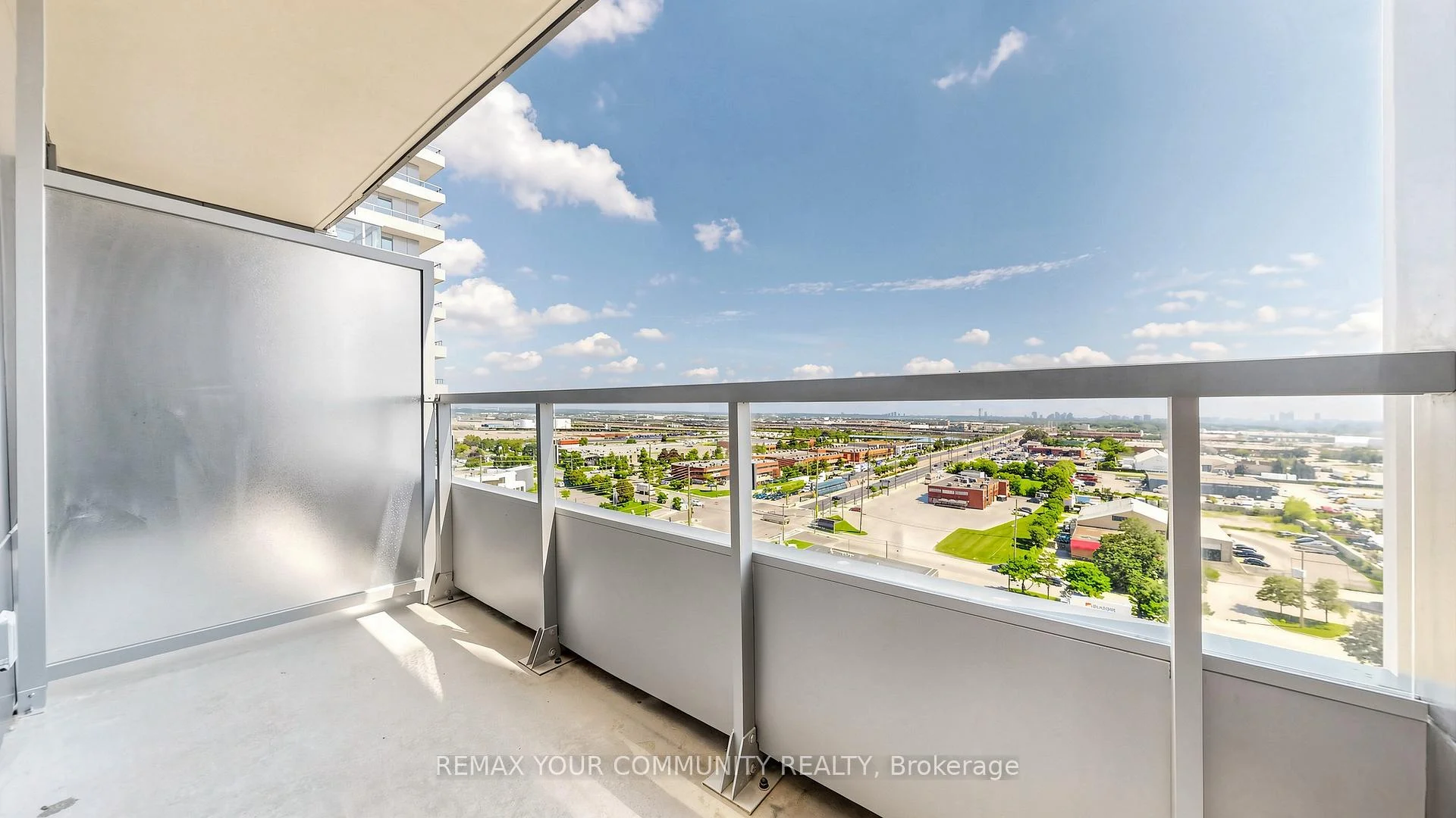 Photo 33 of Unit 1110, 21 Meadowvale Road, Vaughan, Vaughan Corporate Centre — HOMEH