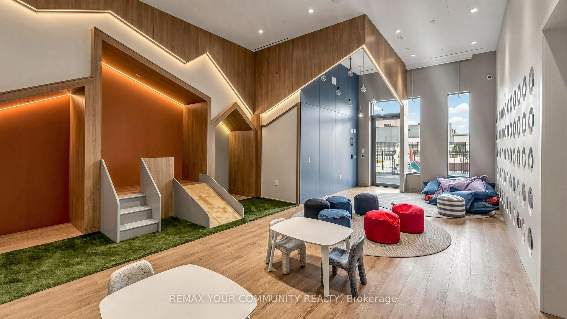 Photo 44 of Unit 1110, 21 Meadowvale Road, Vaughan, Vaughan Corporate Centre — HOMEH