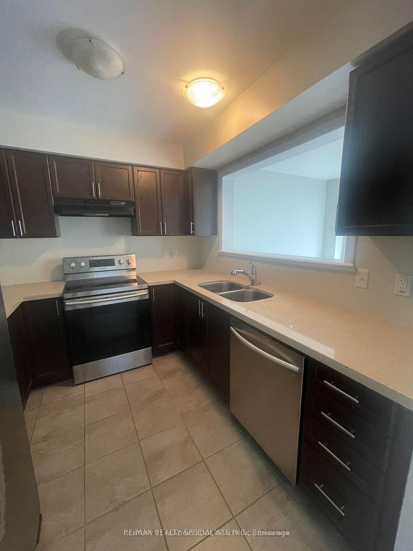Photo 4 of 21 Franks Way, Barrie, Allandale — HOMEH