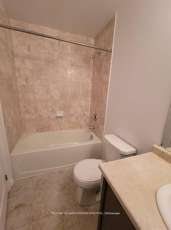 Photo 9 of 21 Franks Way, Barrie, Allandale — HOMEH