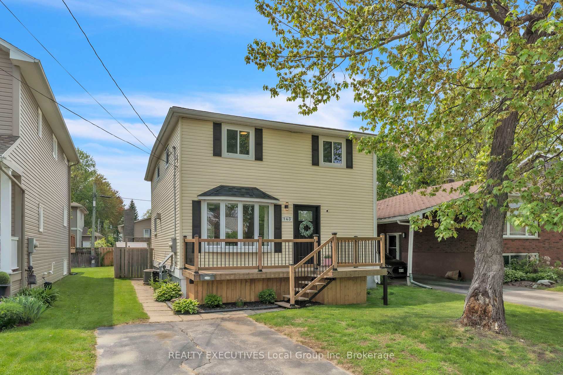 Photo 1 of 143 Whitney Avenue, North Bay, Ferris — HOMEH