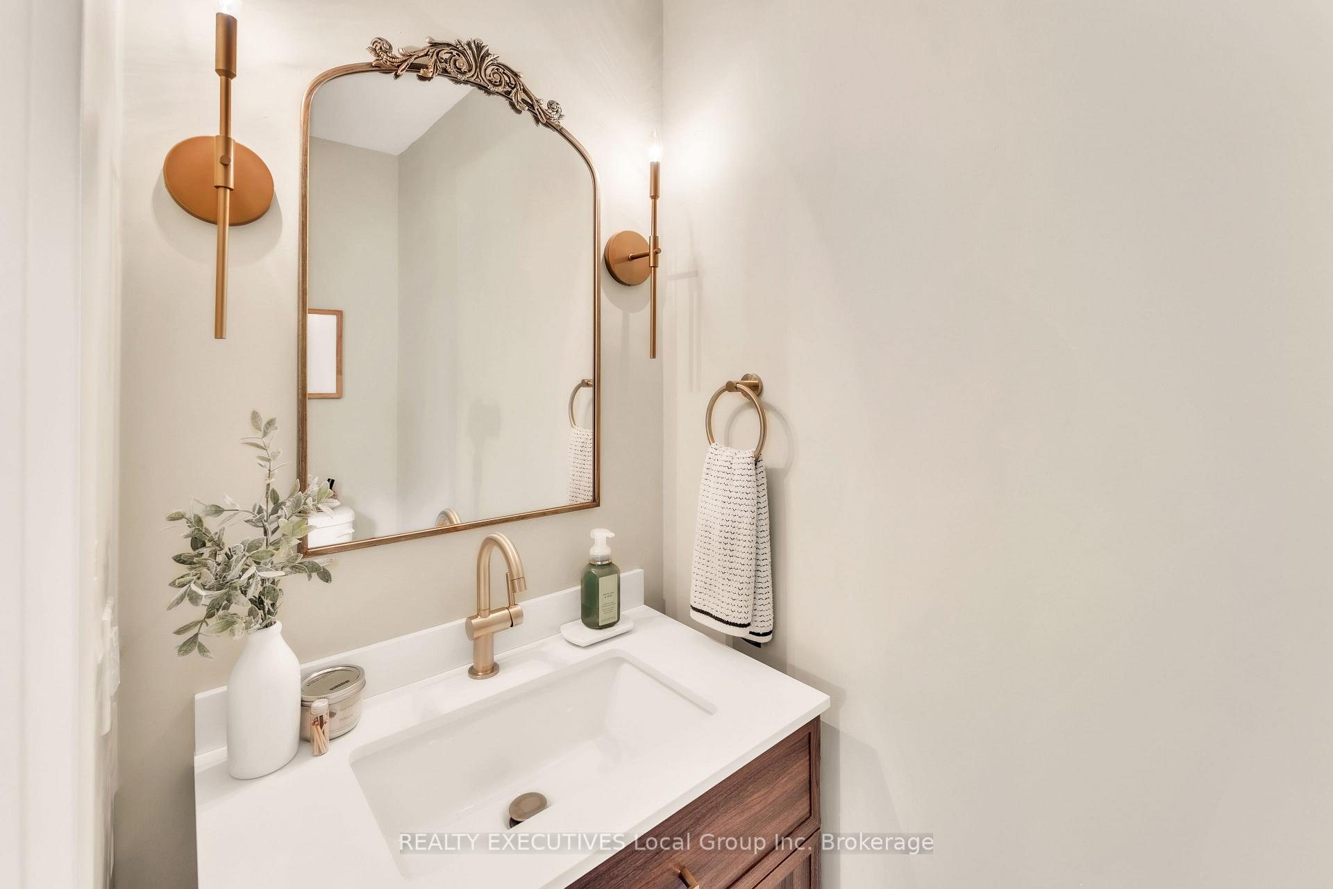 Photo 13 of 143 Whitney Avenue, North Bay, Ferris — HOMEH