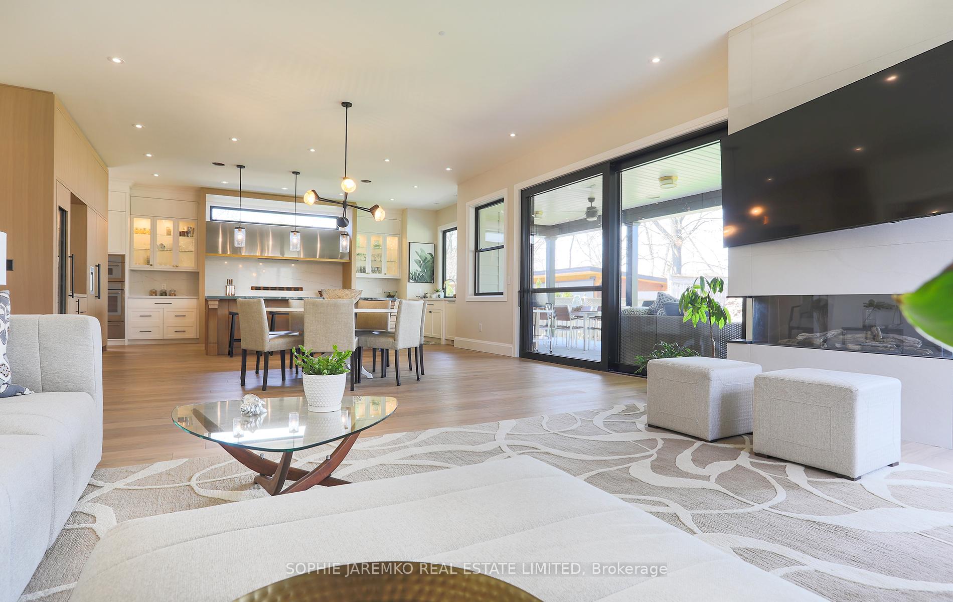 Photo 20 of 939 Melton Drive, Mississauga, Lakeview — HOMEH