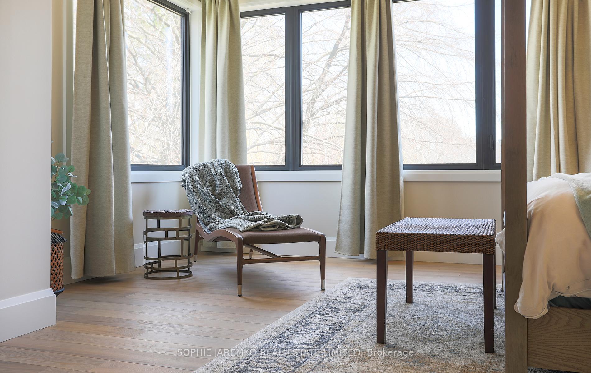 Photo 26 of 939 Melton Drive, Mississauga, Lakeview — HOMEH