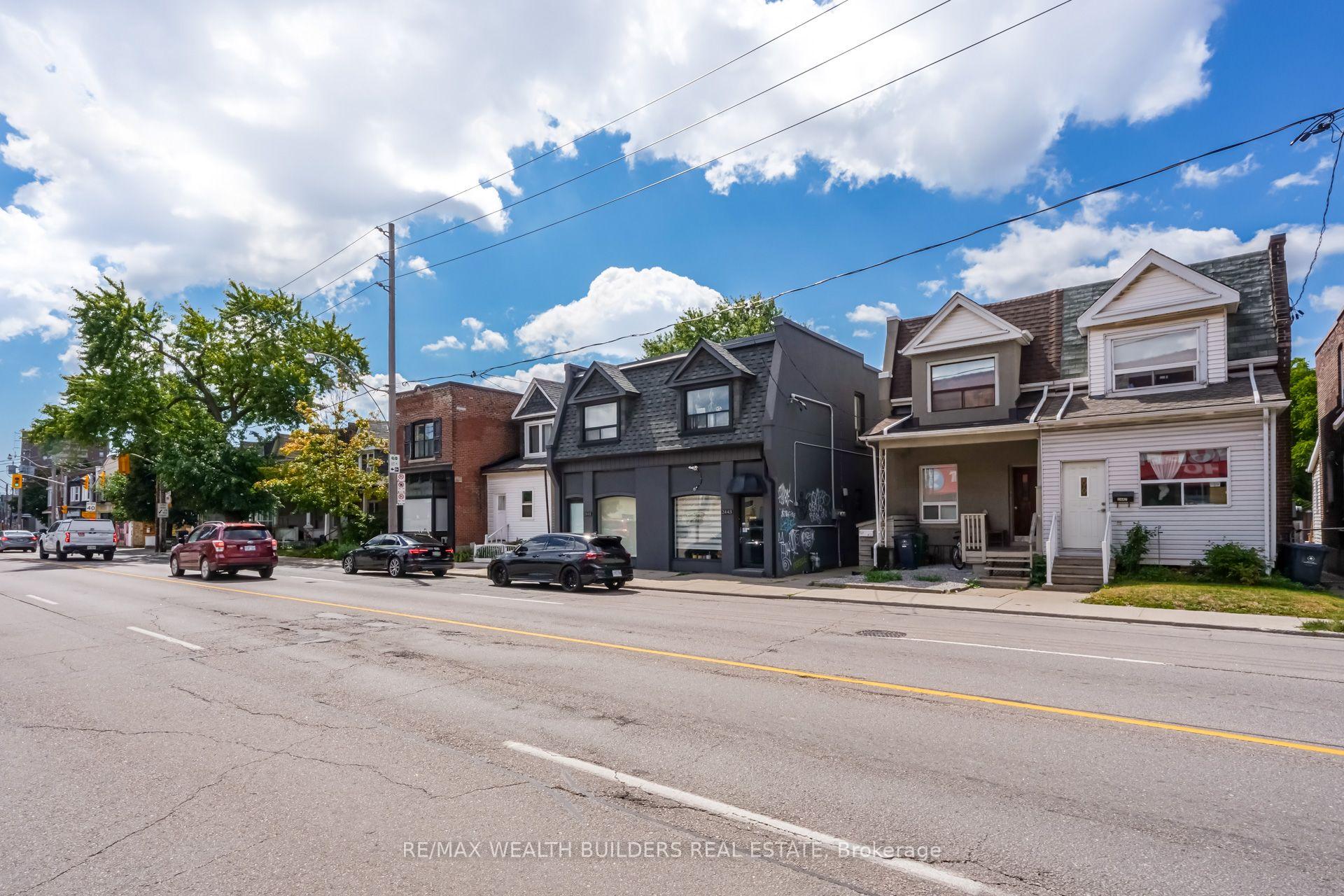 Photo 22 of Unit Upper Unit 2, 2443 dundas Street W, Toronto, High Park North — HOMEH