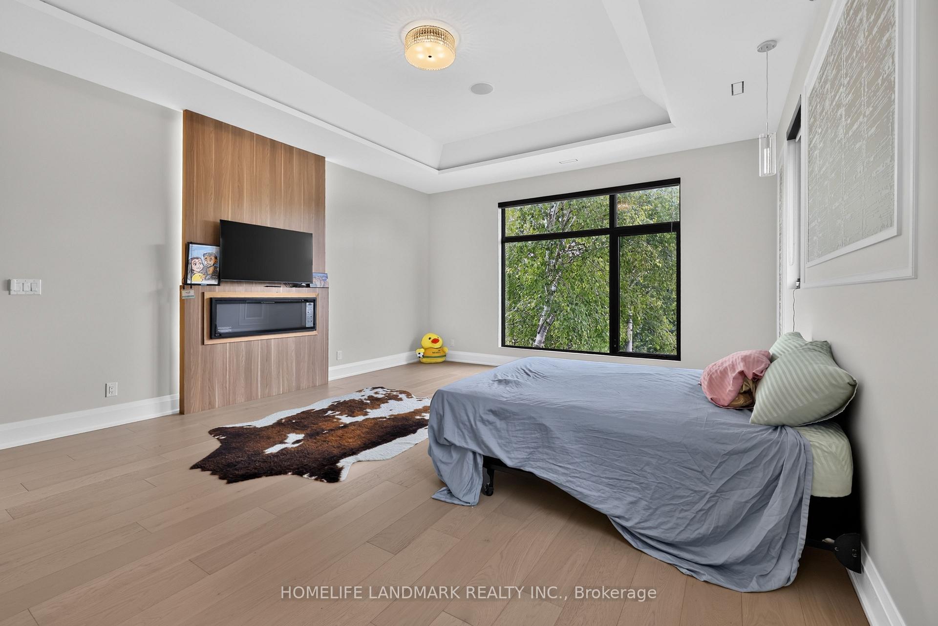 Photo 17 of 6423 Dunray Crescent, Mississauga, Streetsville — HOMEH