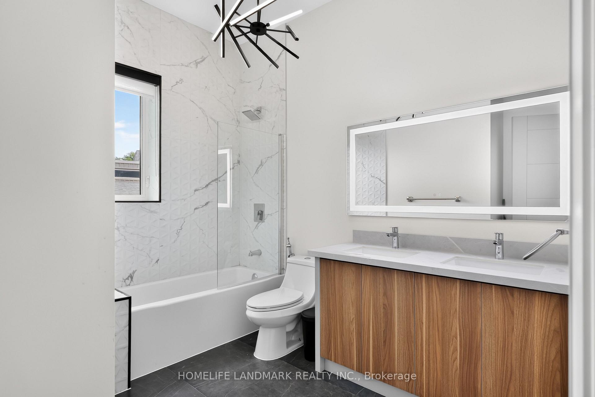Photo 24 of 6423 Dunray Crescent, Mississauga, Streetsville — HOMEH