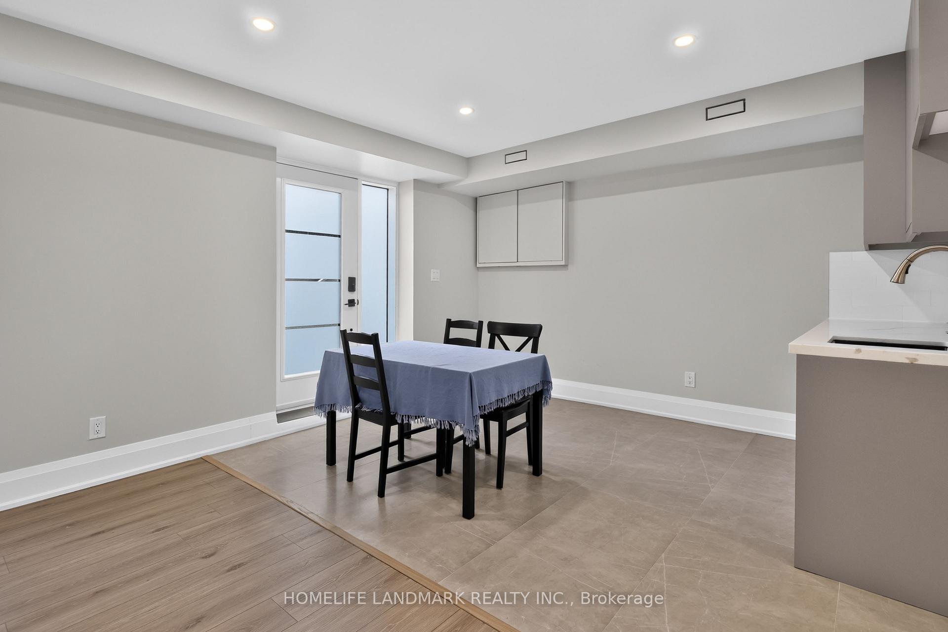 Photo 32 of 6423 Dunray Crescent, Mississauga, Streetsville — HOMEH