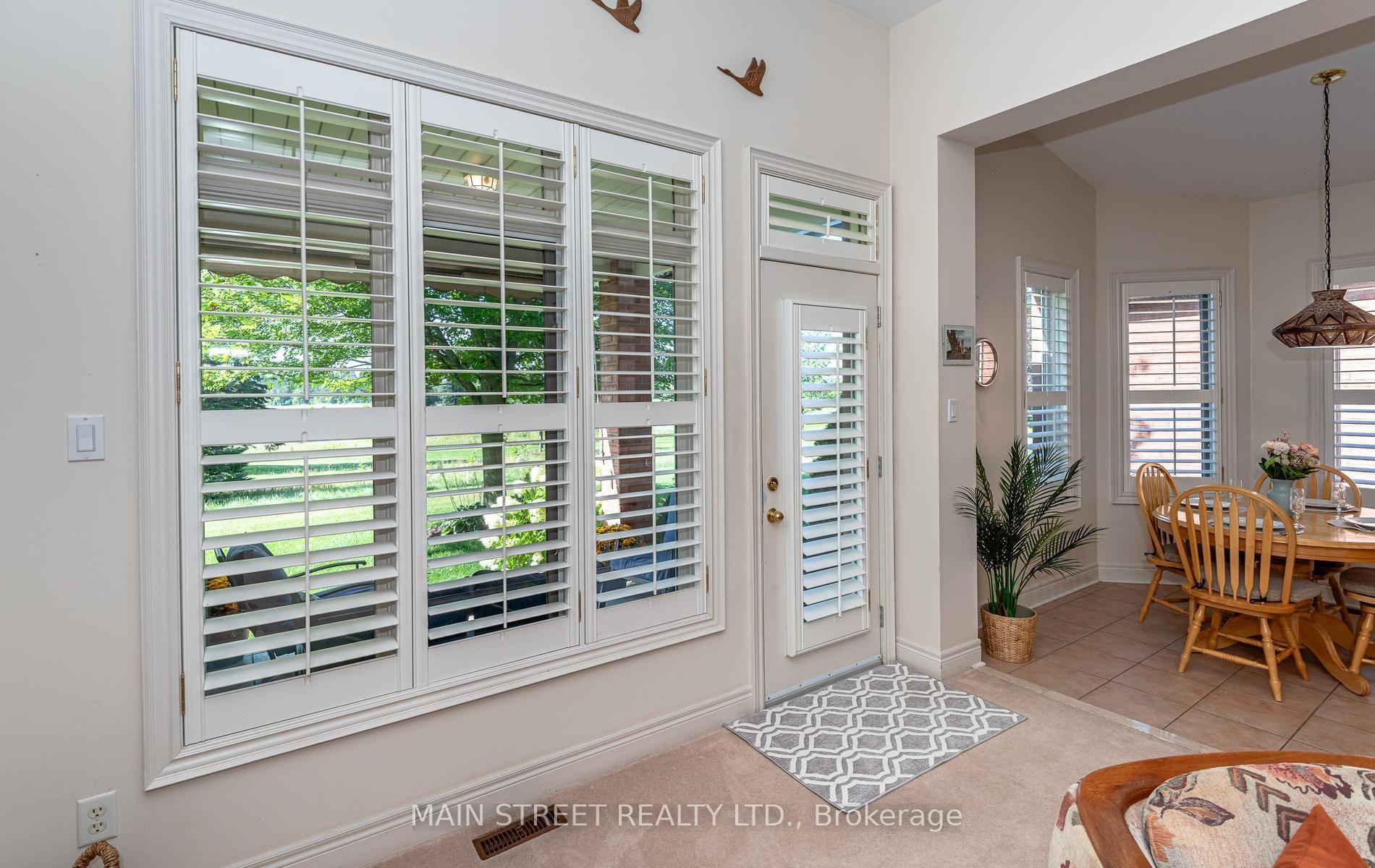 Photo 15 of 54 Couples Gallery, Whitchurch-Stouffville, Ballantrae — HOMEH