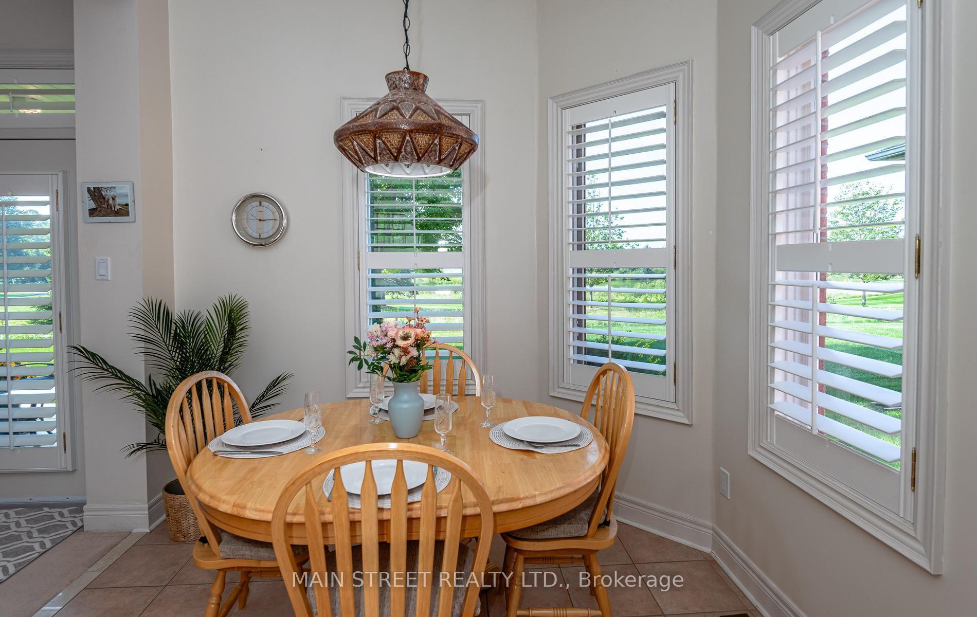 Photo 16 of 54 Couples Gallery, Whitchurch-Stouffville, Ballantrae — HOMEH
