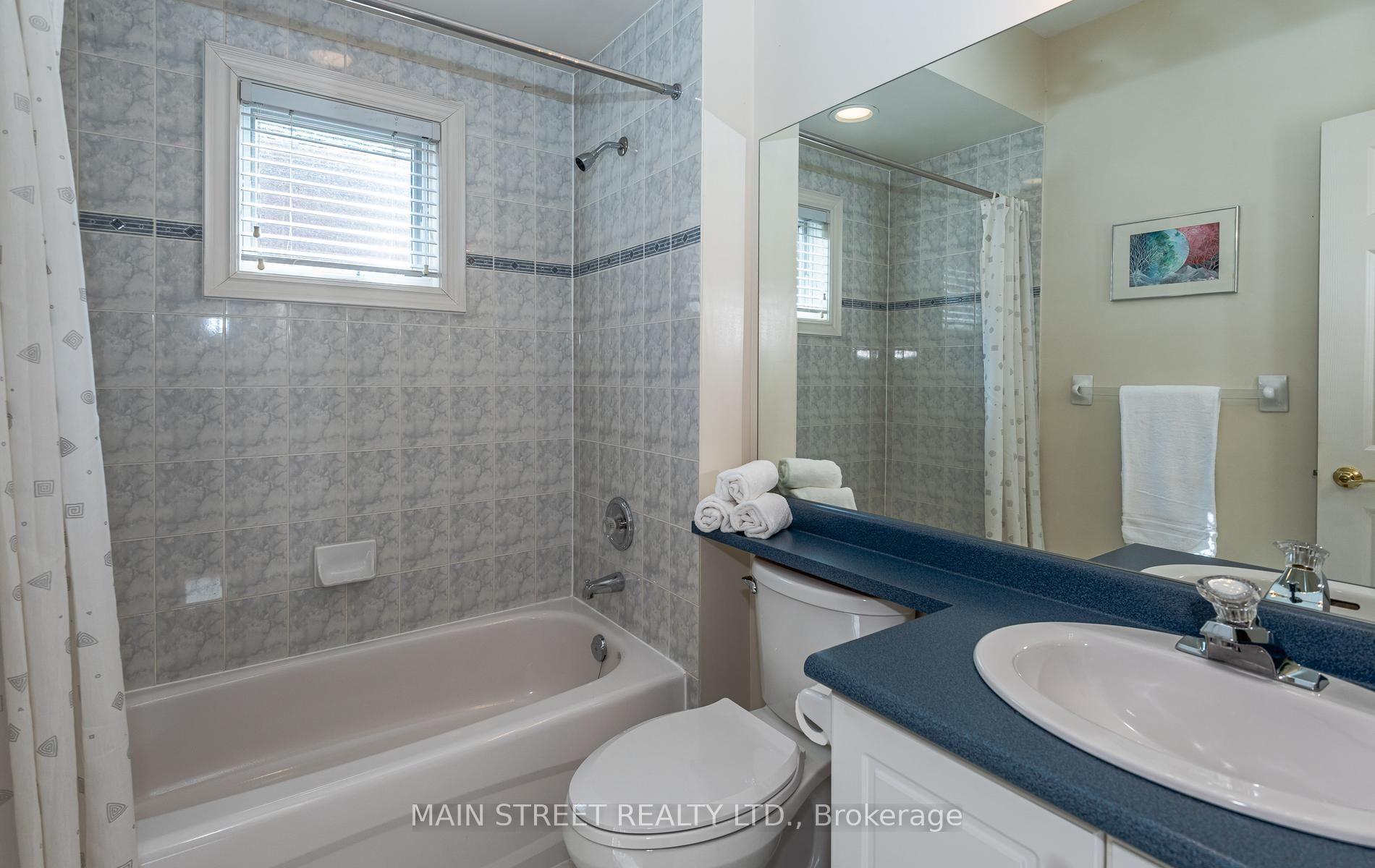 Photo 35 of 54 Couples Gallery, Whitchurch-Stouffville, Ballantrae — HOMEH