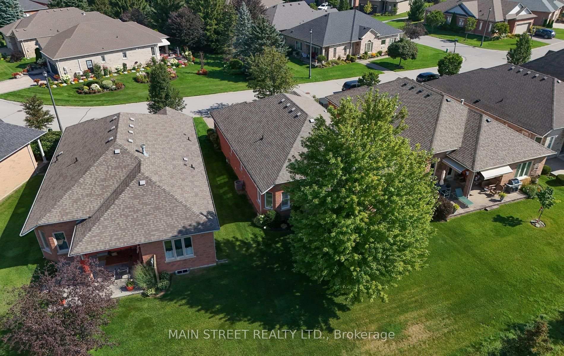Photo 42 of 54 Couples Gallery, Whitchurch-Stouffville, Ballantrae — HOMEH