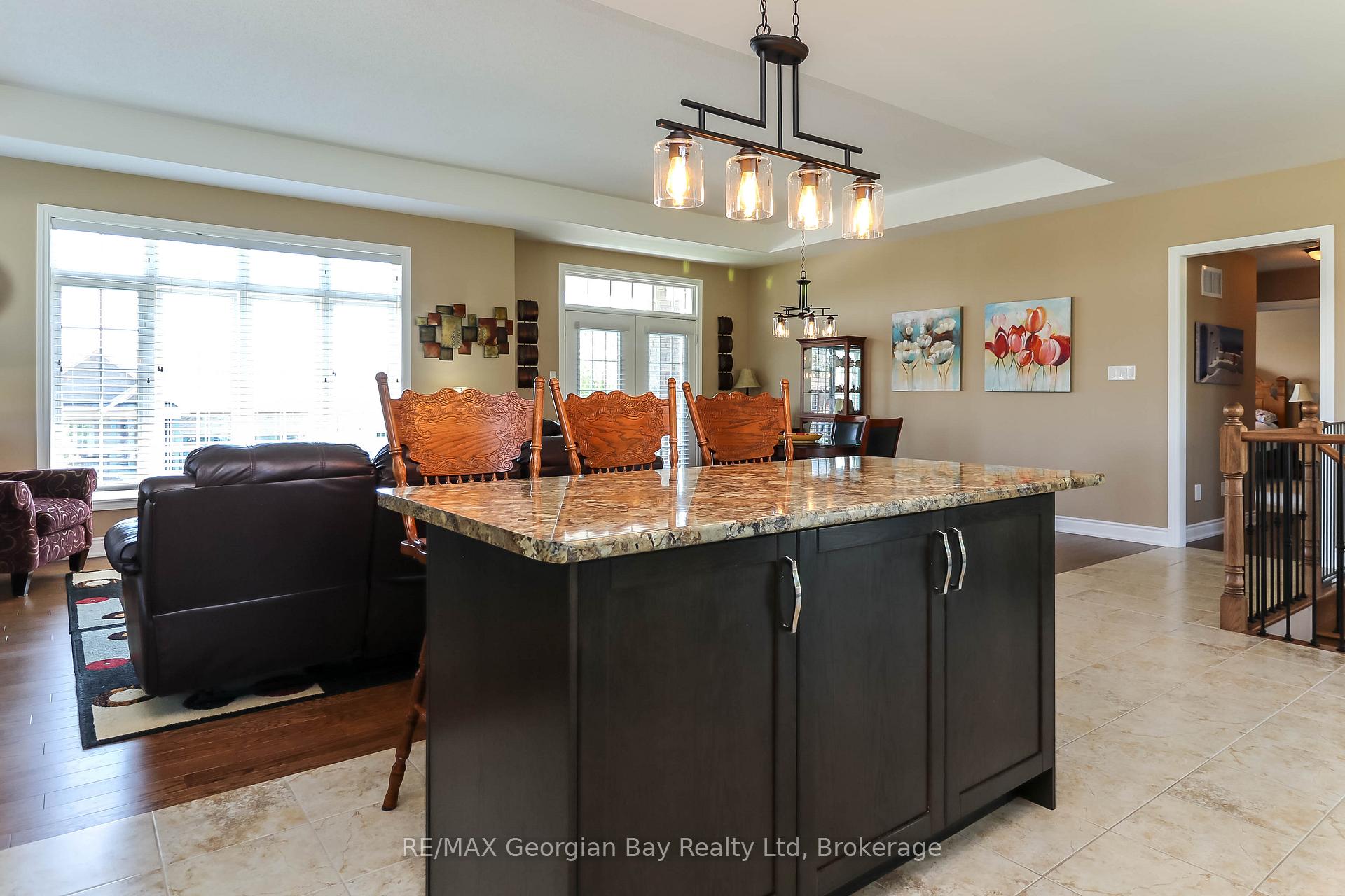 Photo 12 of 936 Jordeli Lane, Midland — HOMEH