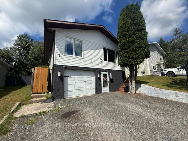 Photo 1 of 120 Minto Cres, Kenora, Amethyst — HOMEH