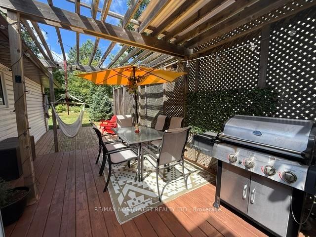 Photo 4 of 120 Minto Cres, Kenora, Amethyst — HOMEH