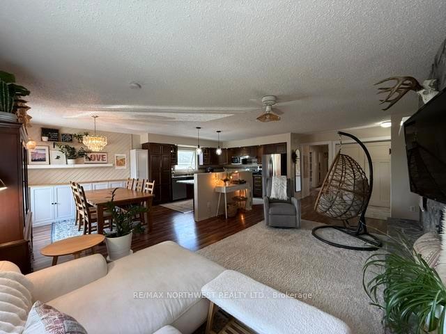 Photo 7 of 120 Minto Cres, Kenora, Amethyst — HOMEH