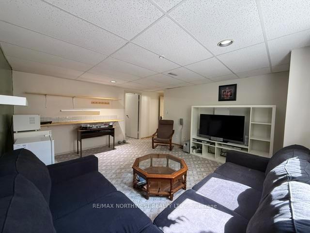 Photo 21 of 120 Minto Cres, Kenora, Amethyst — HOMEH
