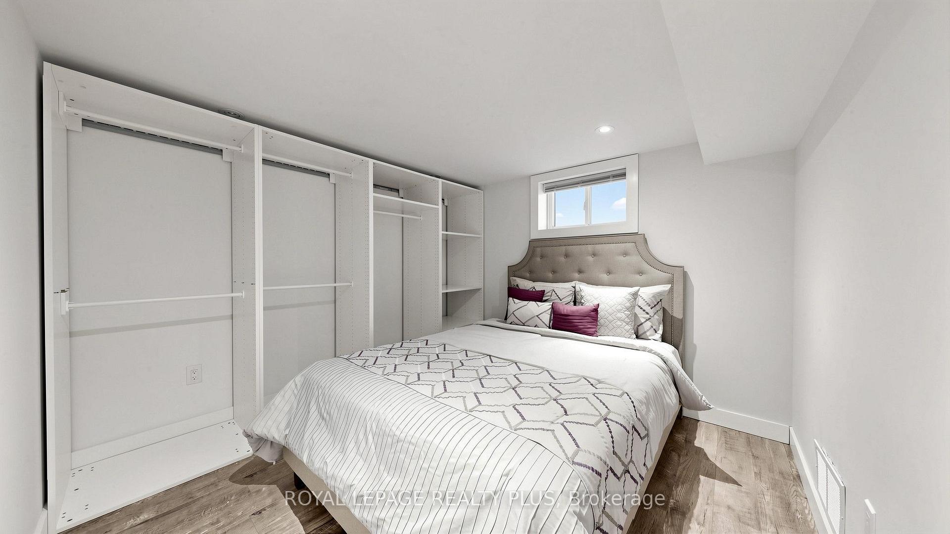 Photo 15 of 285 Bronte Road, Oakville, Bronte — HOMEH