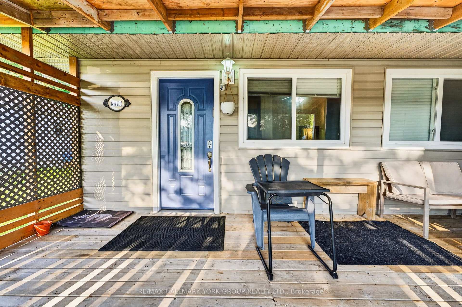 Photo 5 of 815 Lagoon Drive, Georgina, Historic Lakeshore Communities — HOMEH