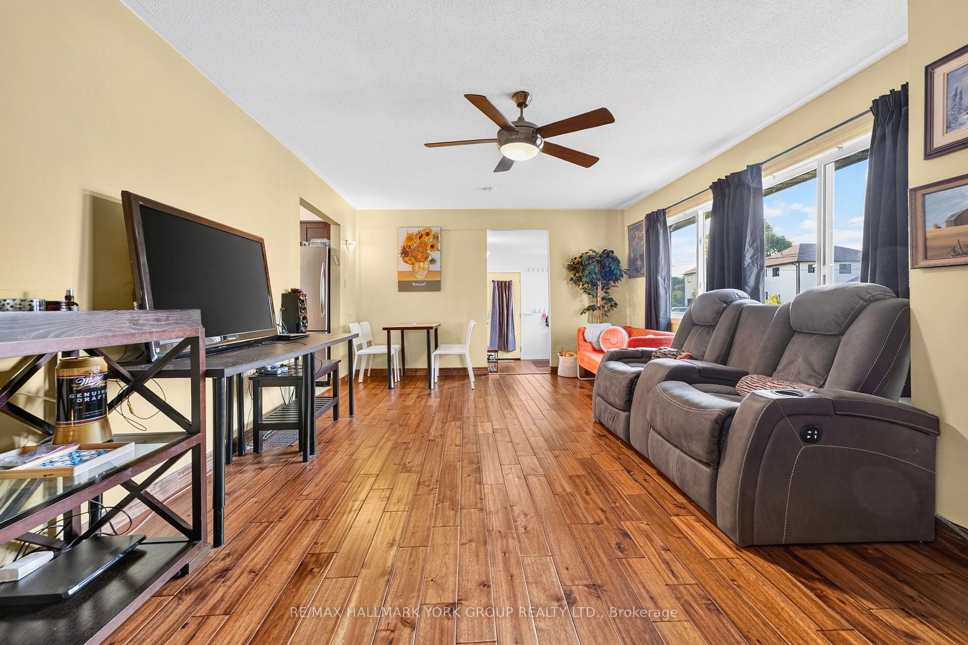 Photo 9 of 815 Lagoon Drive, Georgina, Historic Lakeshore Communities — HOMEH