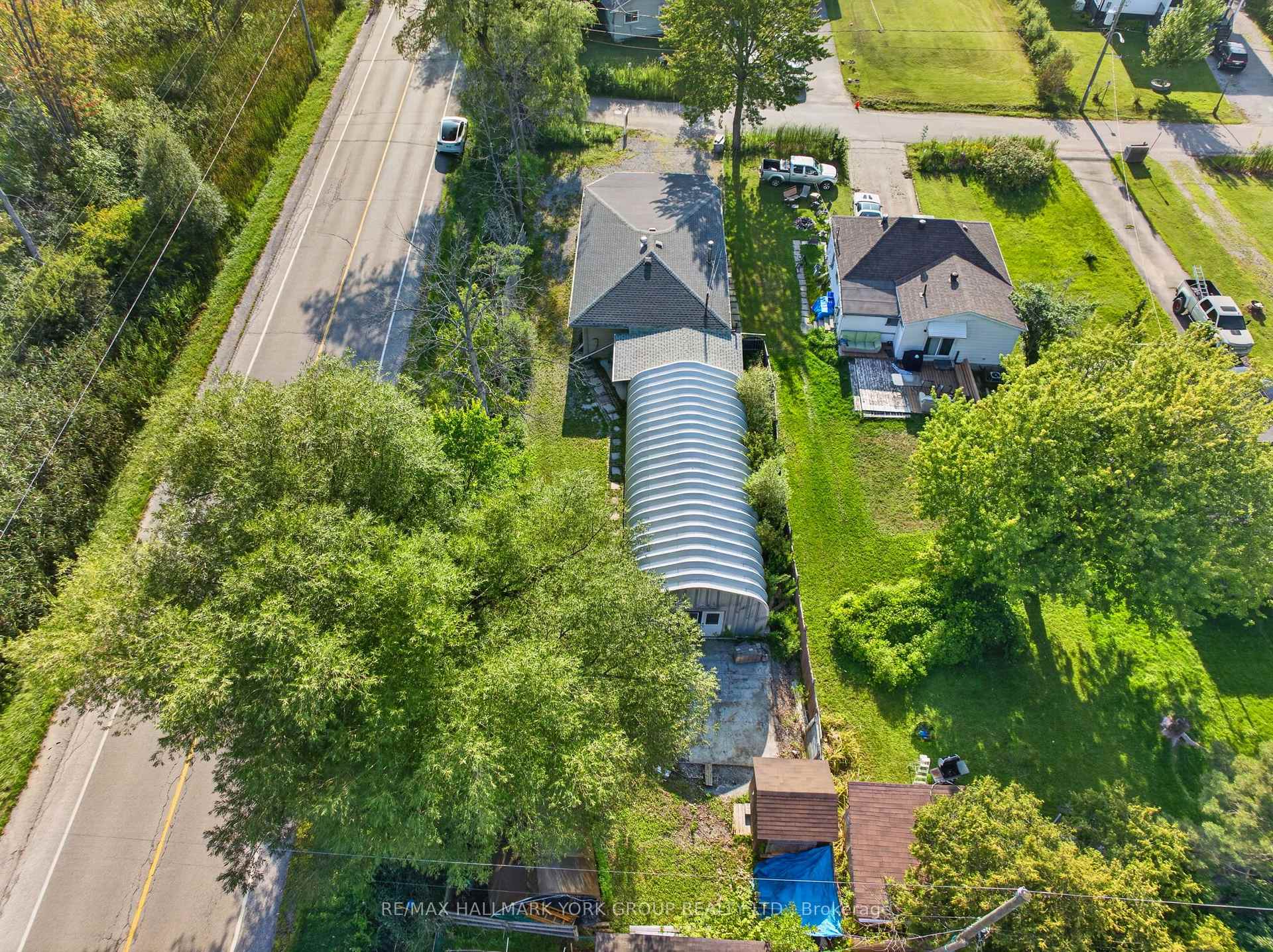 Photo 35 of 815 Lagoon Drive, Georgina, Historic Lakeshore Communities — HOMEH