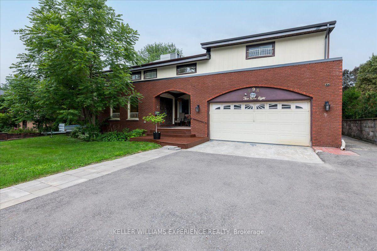 Photo 3 of 298 Seventh Street, Midland — HOMEH