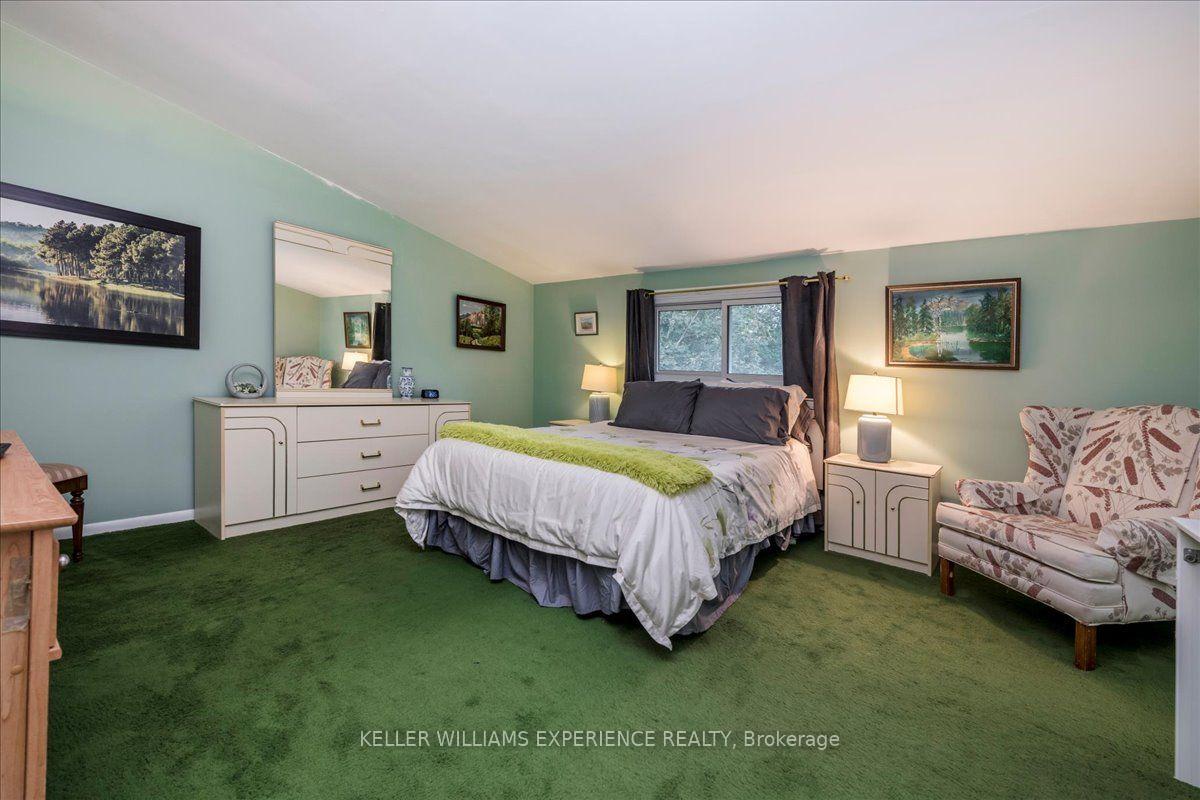 Photo 23 of 298 Seventh Street, Midland — HOMEH