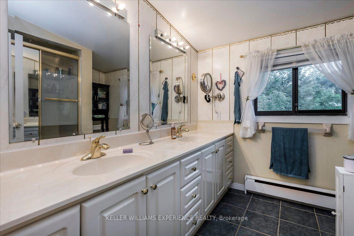 Photo 27 of 298 Seventh Street, Midland — HOMEH