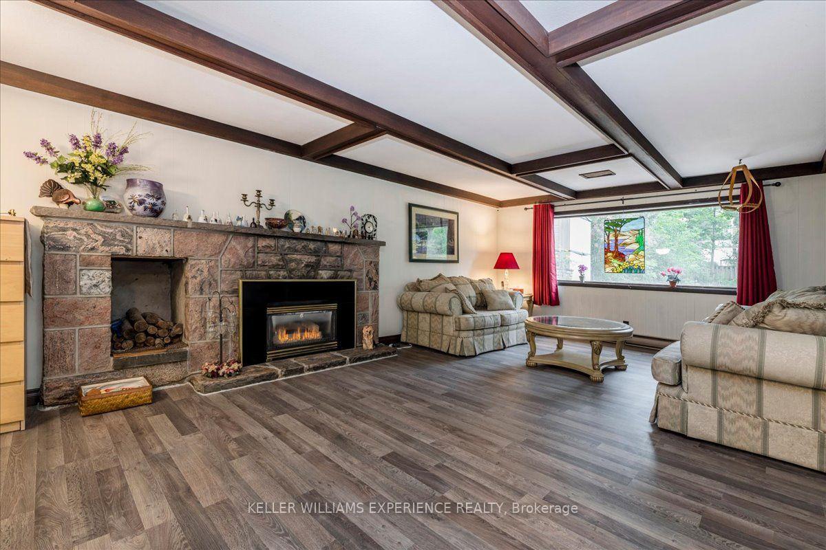 Photo 30 of 298 Seventh Street, Midland — HOMEH