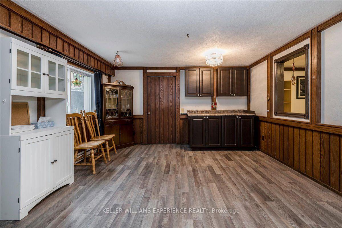 Photo 34 of 298 Seventh Street, Midland — HOMEH