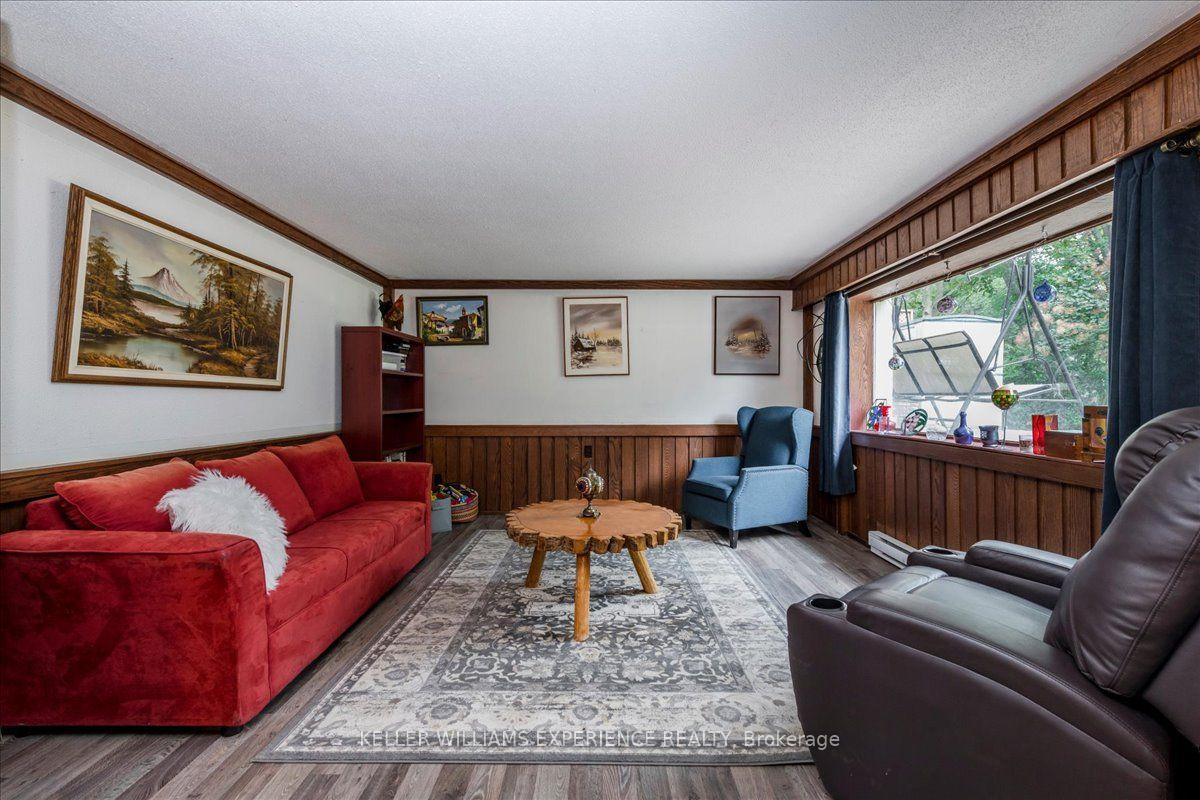 Photo 35 of 298 Seventh Street, Midland — HOMEH