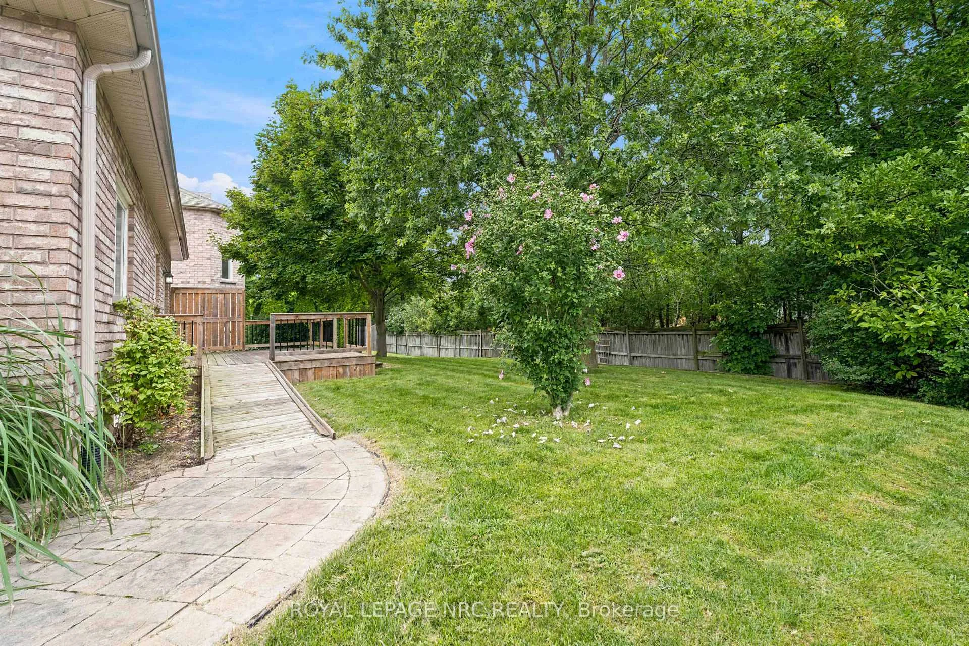 Photo 31 of 42 Loretta Drive, Niagara-on-the-Lake, Virgil — HOMEH