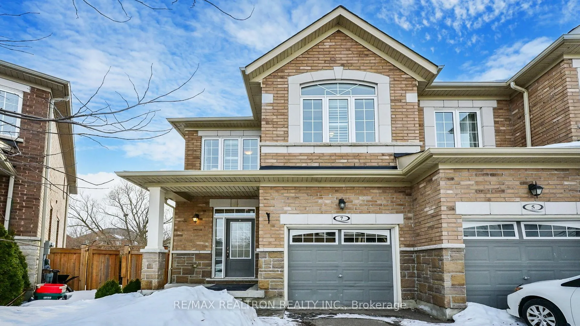 Photo 2 of 7 Keenlyside Lane, Ajax, Northwest Ajax — HOMEH
