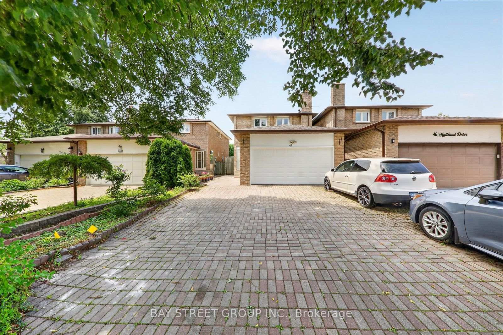 Photo 3 of 44 Maitland Avenue, Markham, Milliken Mills West — HOMEH