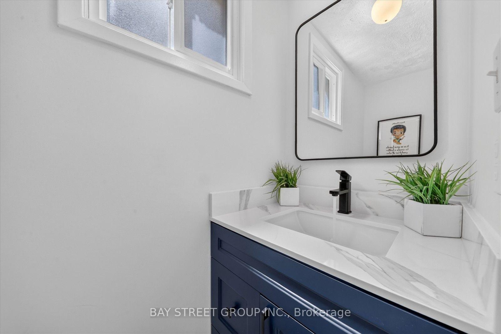 Photo 26 of 44 Maitland Avenue, Markham, Milliken Mills West — HOMEH